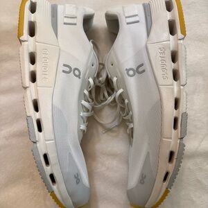 Ring Men’s White Athletic Shoes with Gray and Yellow Accents